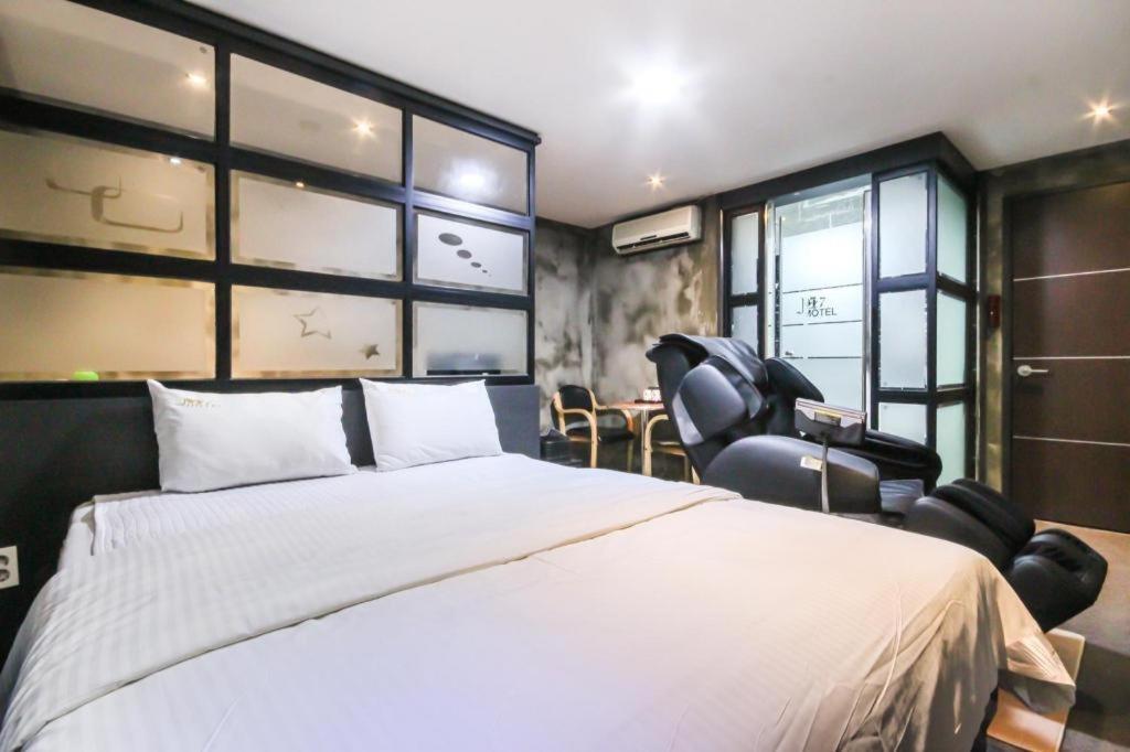 M7 Business Hotel Chilgok Ngoại thất bức ảnh