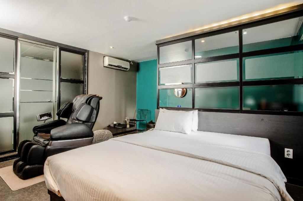 M7 Business Hotel Chilgok Ngoại thất bức ảnh
