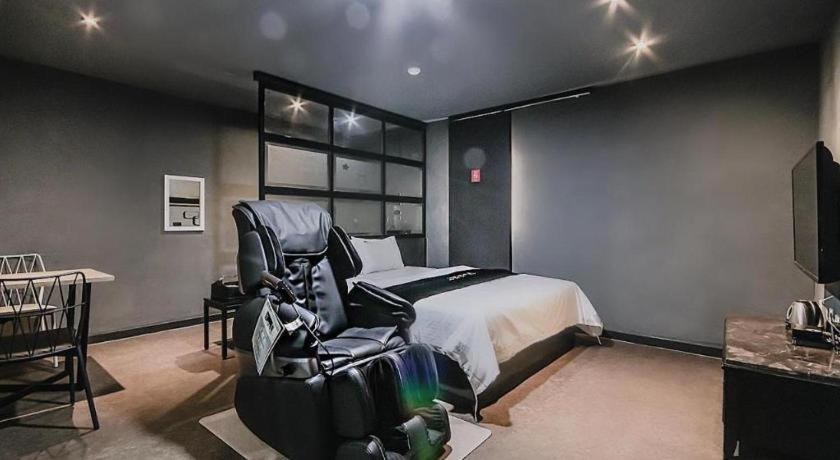 M7 Business Hotel Chilgok Ngoại thất bức ảnh